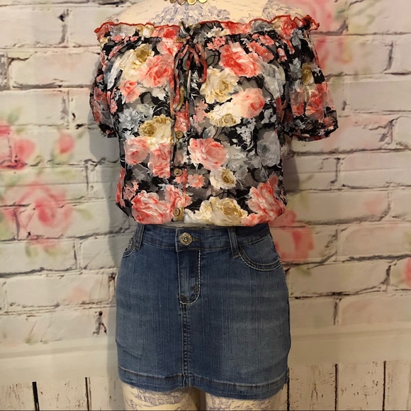 💋 3/$20 | NWT MUST Have Denim Mini Skirt - Picture 5 of 7